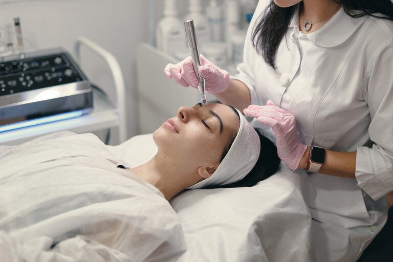 Read more about the article Skin Analysis & Facial Detox
